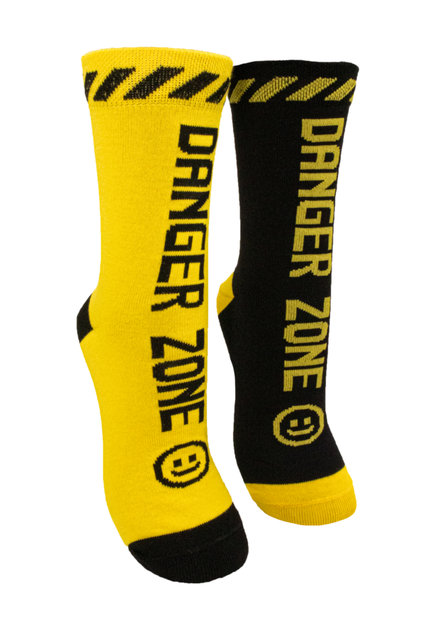 151031_0718100068_BNN_BENNONKY_Black_Yellow_Socks_4.png