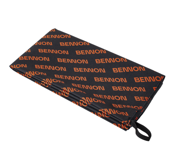 294596_0897100063_XIROS_Towel_black_orange_01.png