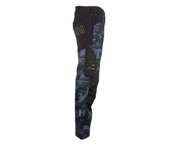 509058_747130062_CAMOS_Trousers_blackgrey__2.png
