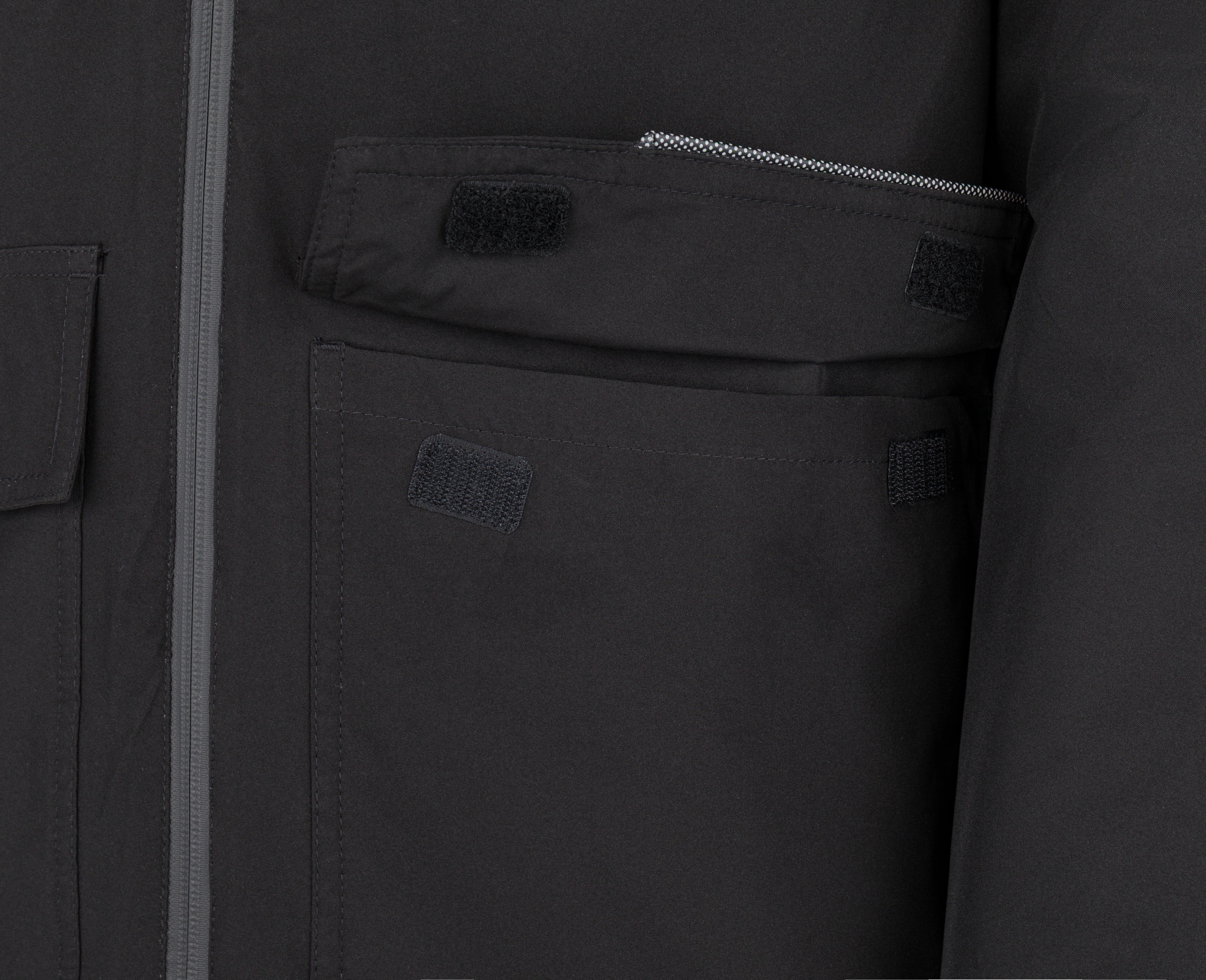 642542_1185180060_STORMIS_Jacket_black_06.png